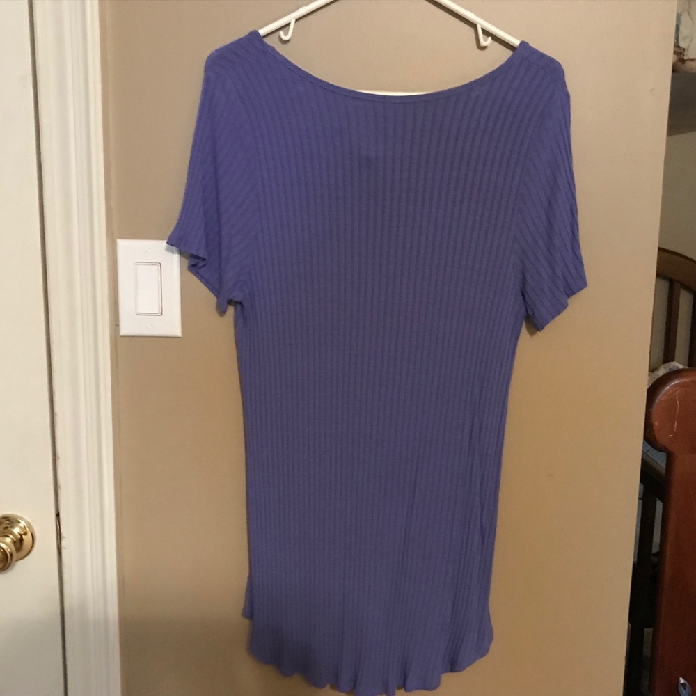 SHIRT - Picture 2 of 2